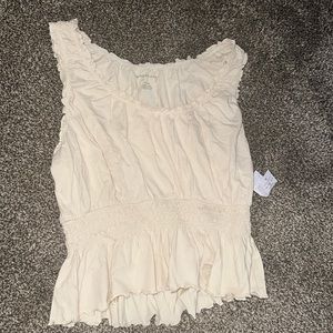Cream American Eagle tank top. Size Medium.